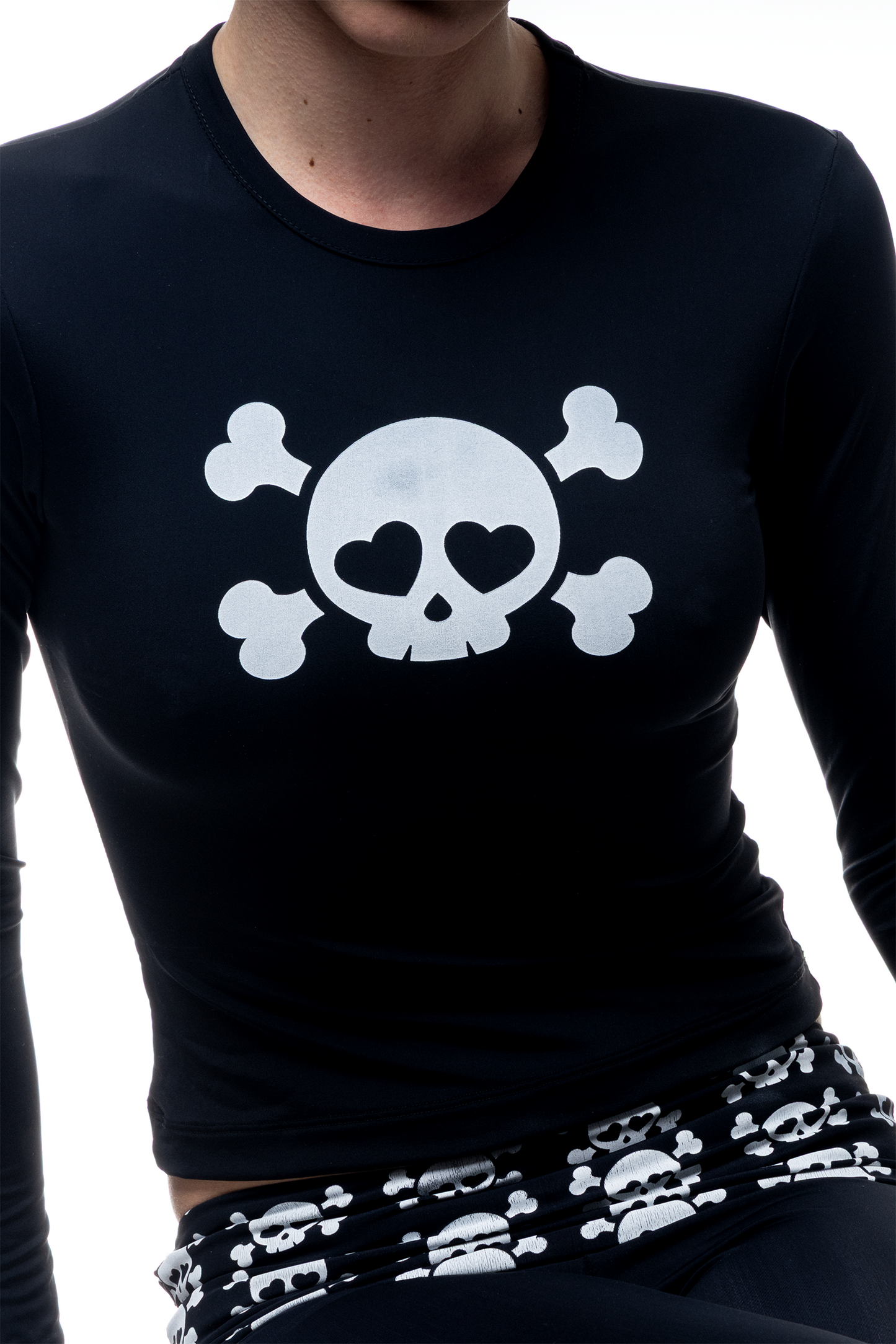 Cutie Skull Long Top Black